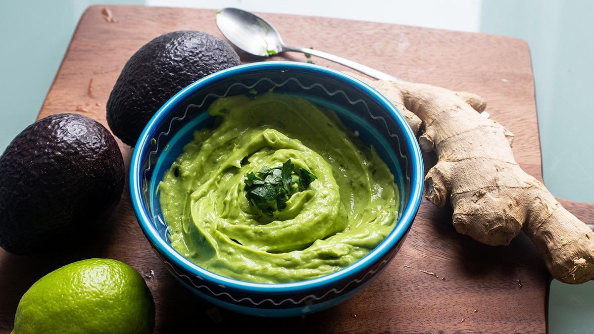 Фрукт авокадо и его полезный жир Фрукт авокадо и его полезный жир