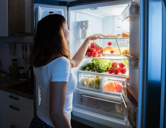 Не до сна: эксперт рассказал, какая еда мешает уснуть