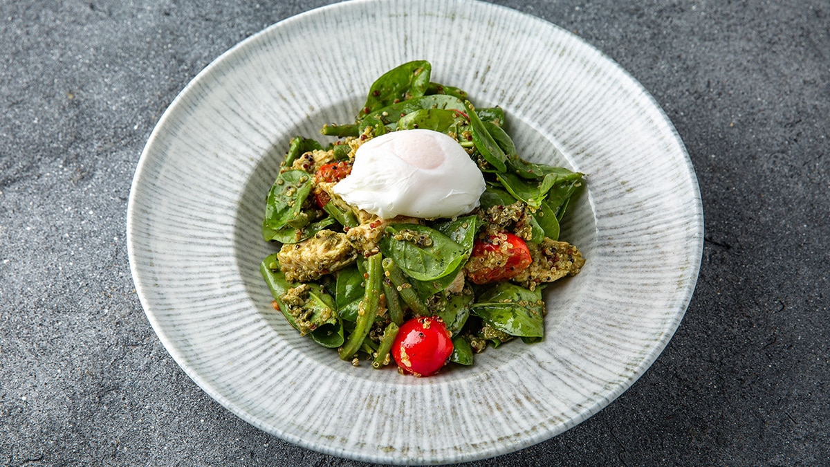 Прямой эфир во «Вконтакте» с шеф-поваром: готовим легкое блюдо со щавелем!