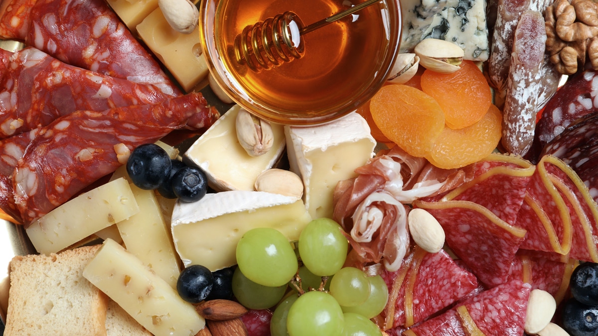 Врачи объяснили, из-за какой еды могут не работать антибиотики