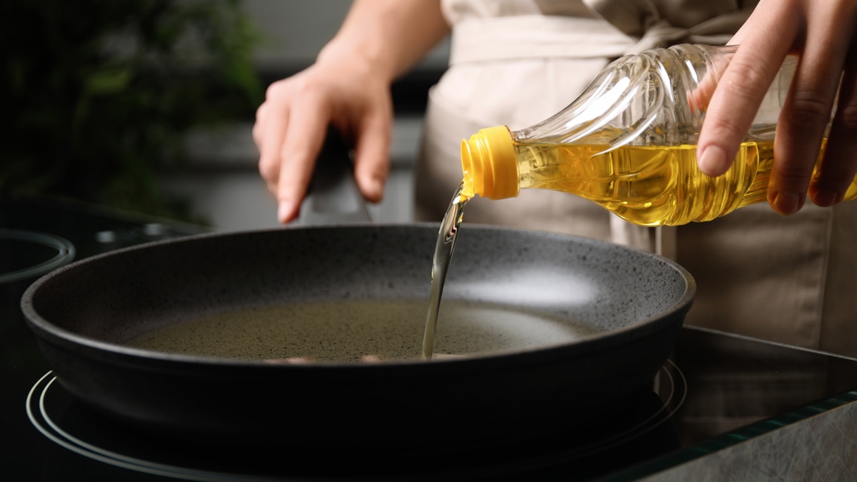 Как правильно хранить подсолнечное масло: советы эксперта