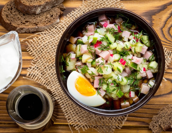 Эксперты посчитали, на сколько подорожал продуктовый набор для окрошки