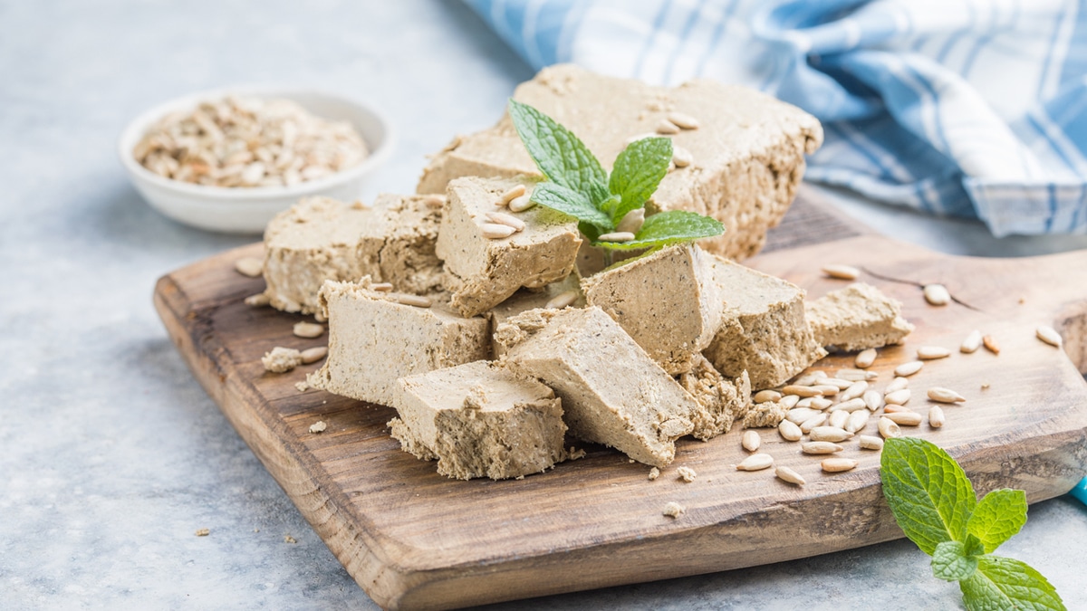 Доктор Агапкин объяснил, есть ли польза в халве Доктор Агапкин объяснил, есть ли польза в халве