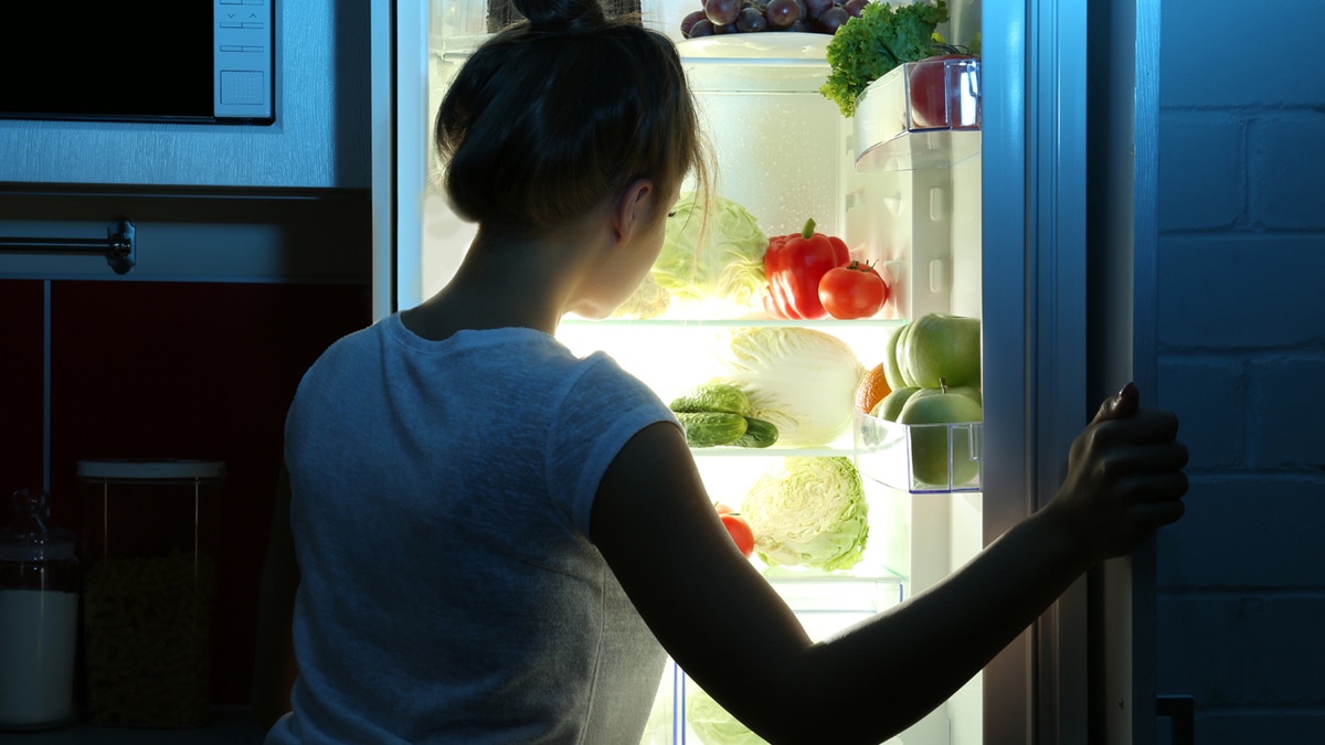 Доктор назвал причины повышенного аппетита