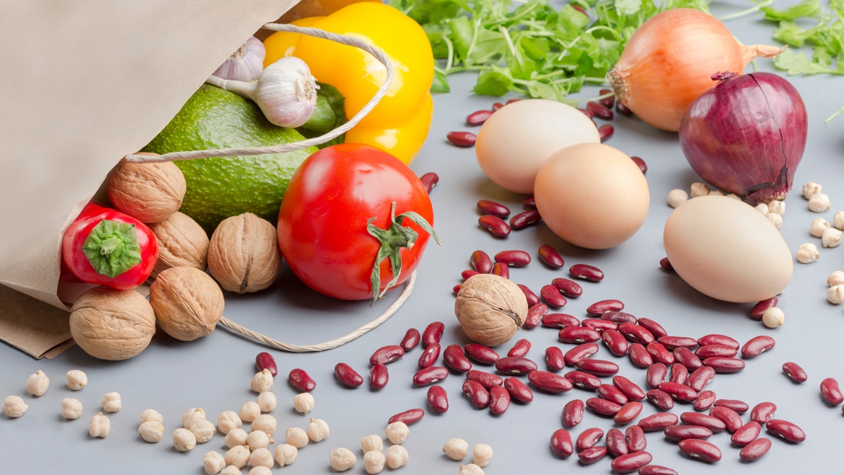 Какая еда может заменить сигареты: мнение экспертов