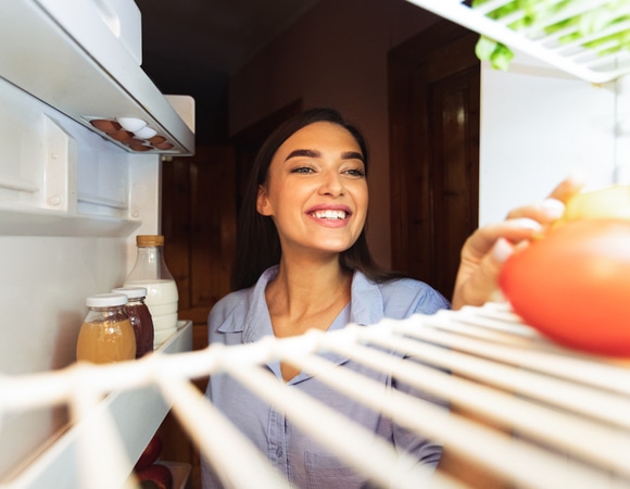 Диетолог перечислила полезные перекусы перед сном Диетолог перечислила полезные перекусы перед сном