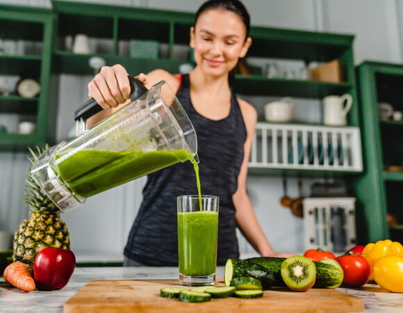 Можно ли пить смузи вместо еды: отвечают диетологи