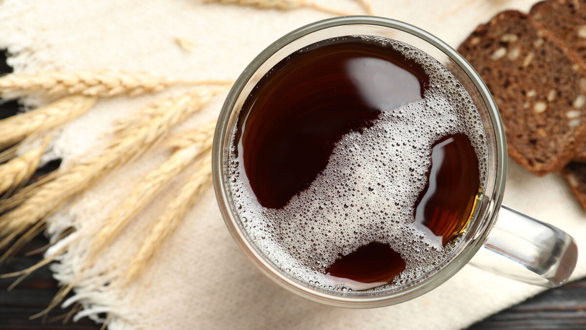 Вредит ли здоровью магазинный квас: мнение диетолога