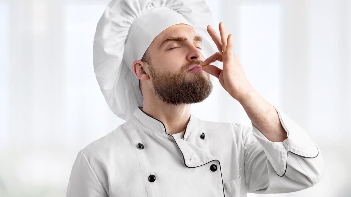 «В природе крайне сложно найти что-то вкуснее»: шеф-повар назвал любимый продукт июня