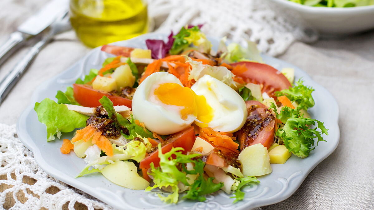 Раскрыт состав идеального летнего салата