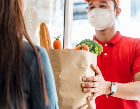 Исследование: россияне стали реже заказывать готовую еду