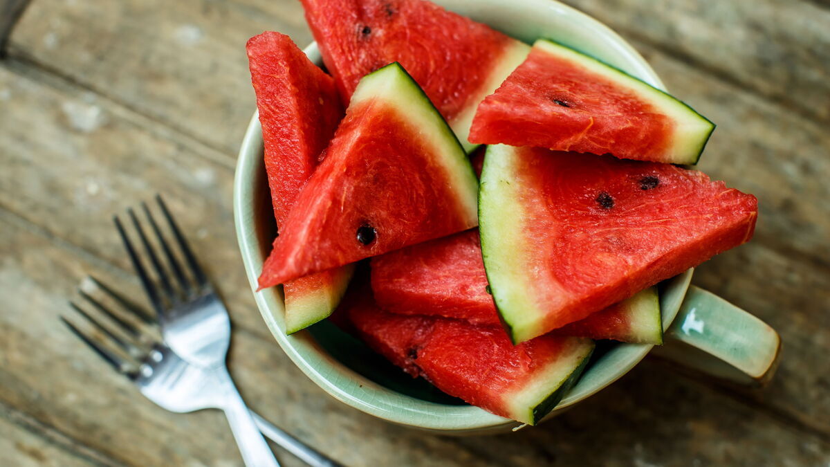 Кому противопоказано есть арбуз, ответила врач