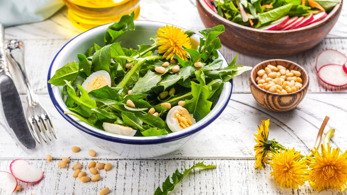 В какие блюда можно добавить одуванчики: мнение эксперта