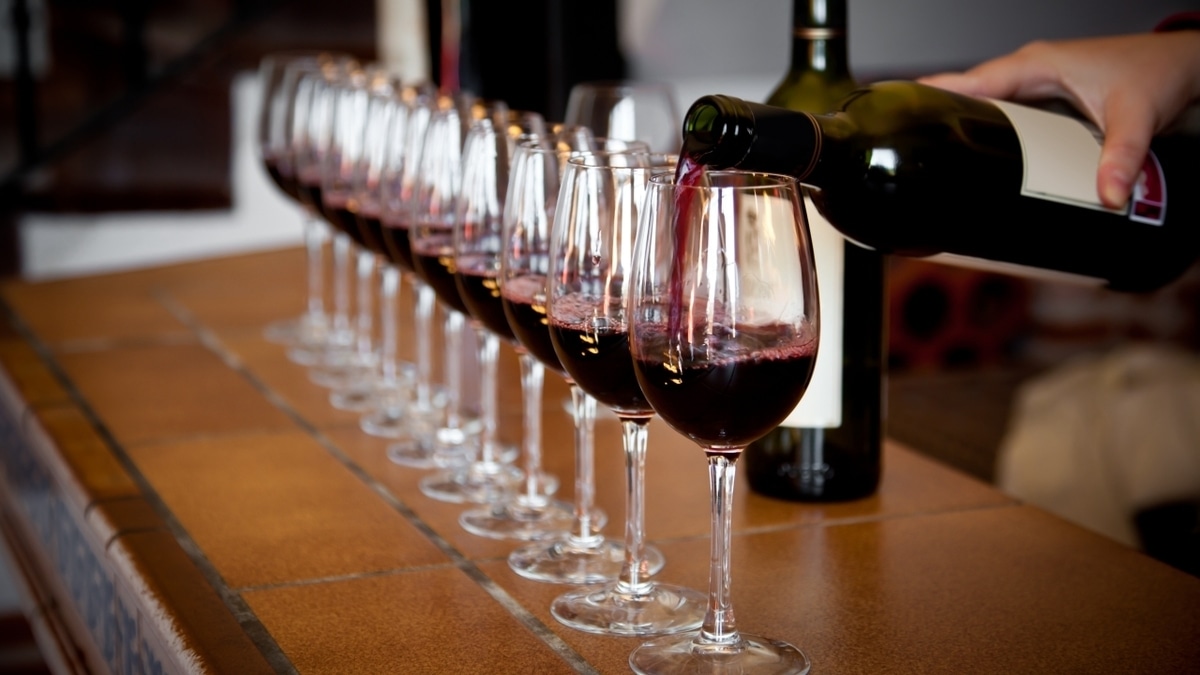 К концу года 40% вин в ресторанах будут российского производства К концу года 40% вин в ресторанах будут российского производства