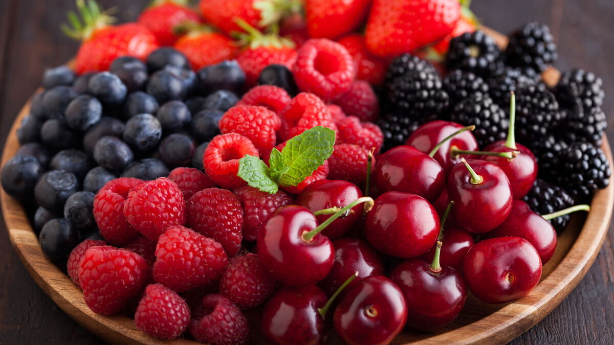 Названы 5 ягод — рекордсменов по количеству витаминов 