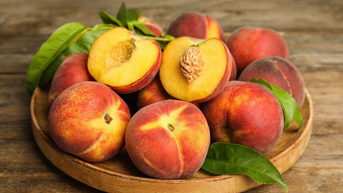 Специалист рассказал о лечебных свойствах персиков