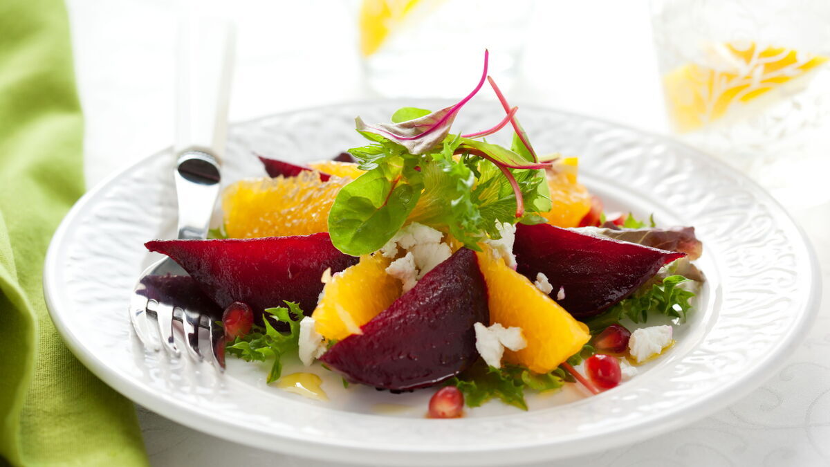 Шеф-повар поделился рецептом салата, который продлевает жизнь