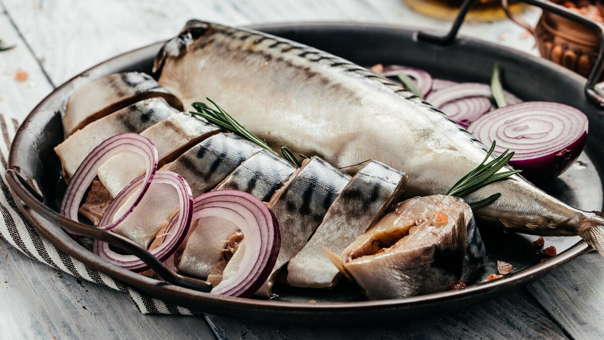 Как скумбрия влияет на организм: мнение специалистов