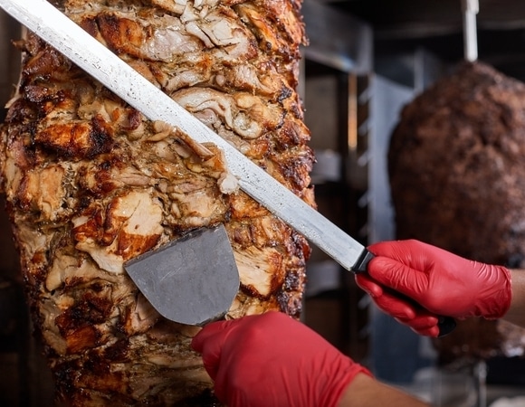 Назван российский город с самой дешевой шаурмой