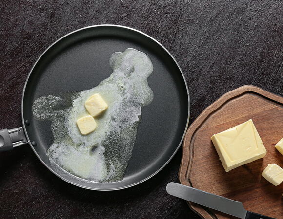 Диетолог назвала самое полезное масло для жарки Диетолог назвала самое полезное масло для жарки