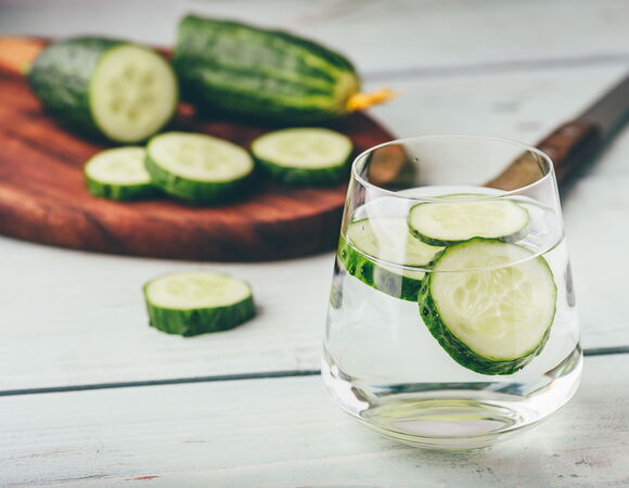 Что будет, если пить воду с огурцом каждый день: мнение экспертов Что будет, если пить воду с огурцом каждый день: мнение экспертов