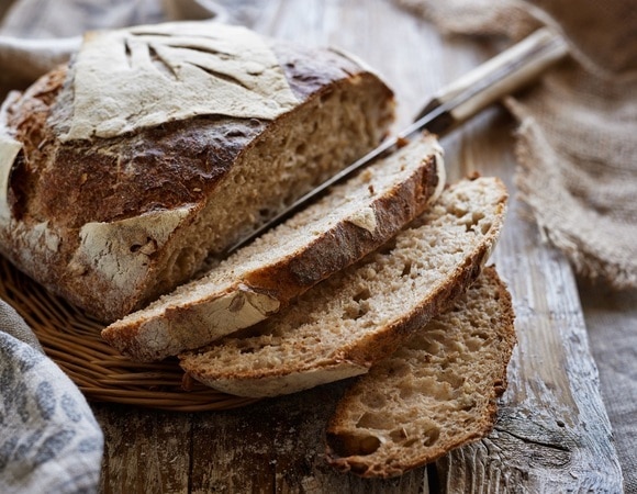Названы хитрости, которые помогут сохранить свежесть хлеба