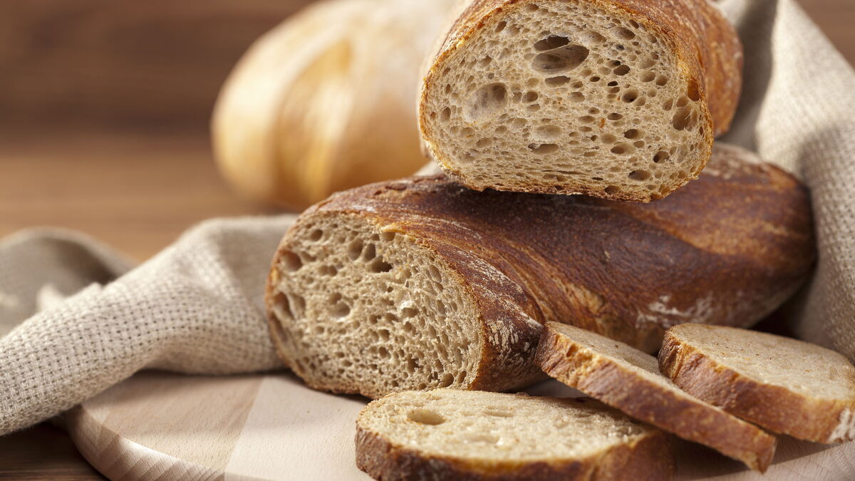 Кому необходимо отказаться от хлеба: мнение эксперта