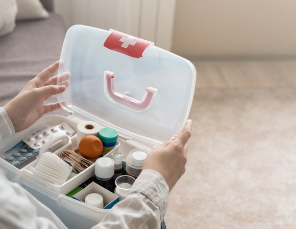 Почему кухня — опасное место для лекарств: объяснение фармацевта