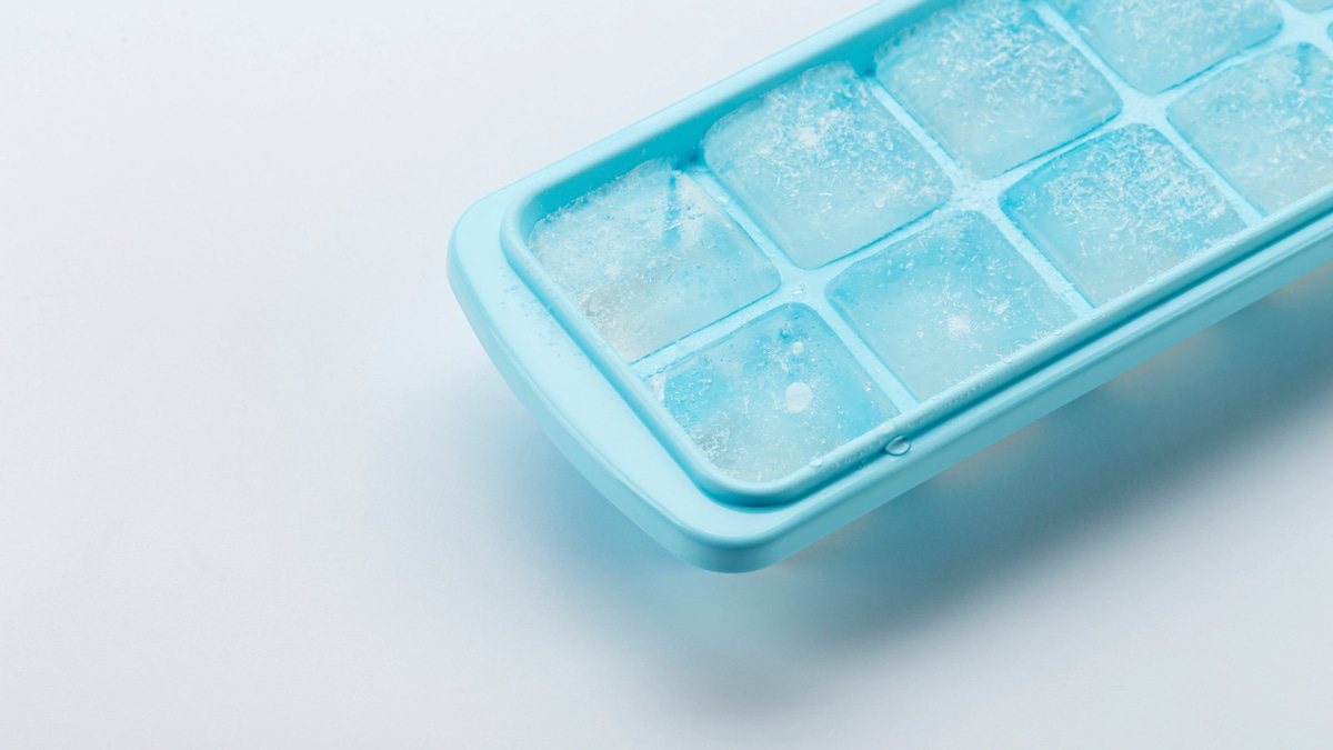 Формочки для льда могут быть ядовиты: эксперты объяснили причину