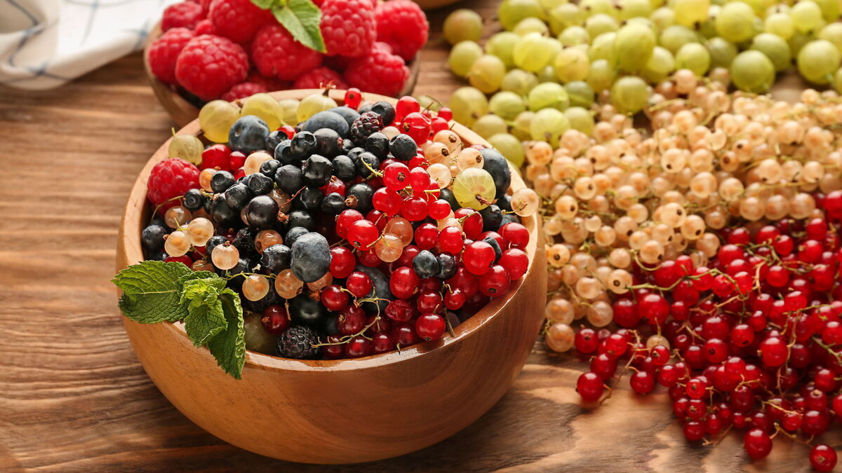 Эксперт перечислила неожиданные полезные свойства летних ягод