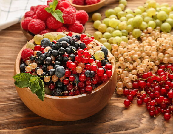 Эксперт перечислила неожиданные полезные свойства летних ягод Эксперт перечислила неожиданные полезные свойства летних ягод