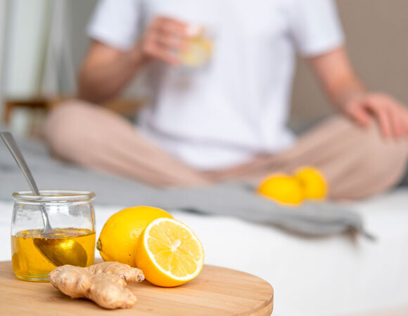 «Кока-кола», роллы с хумусом и докторская колбаса: что едят звезды на гастролях