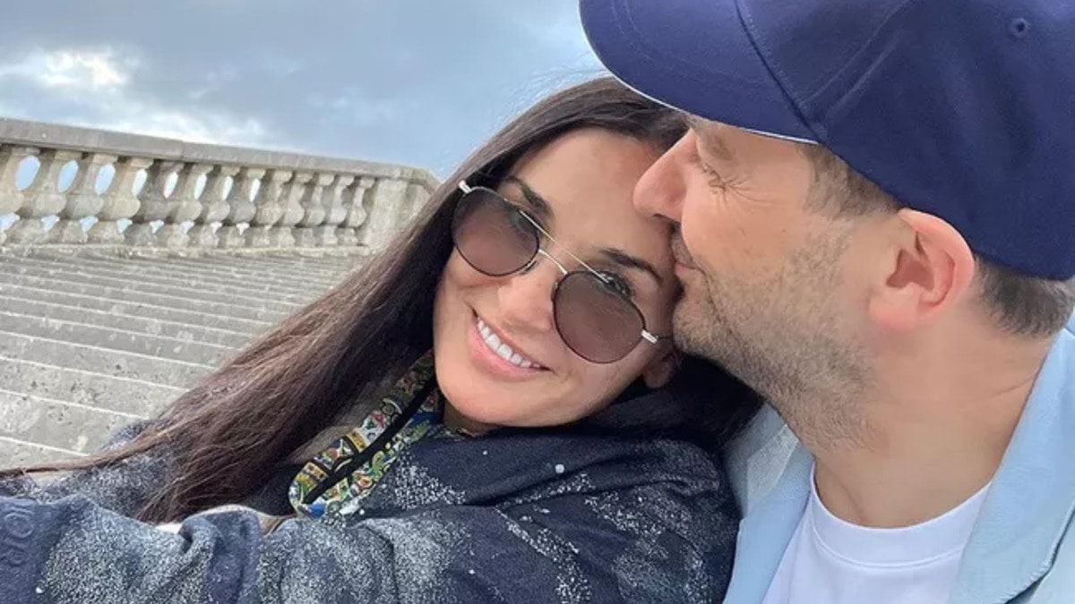 Кто этот шеф-повар, на которого Деми Мур променяла Уиллиса и Катчера