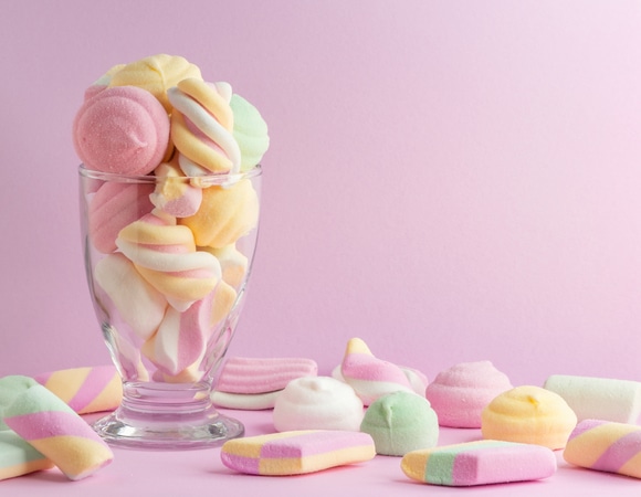 Преодолеть зависимость: врач назвал простые способы отказаться от сладкого Преодолеть зависимость: врач назвал простые способы отказаться от сладкого