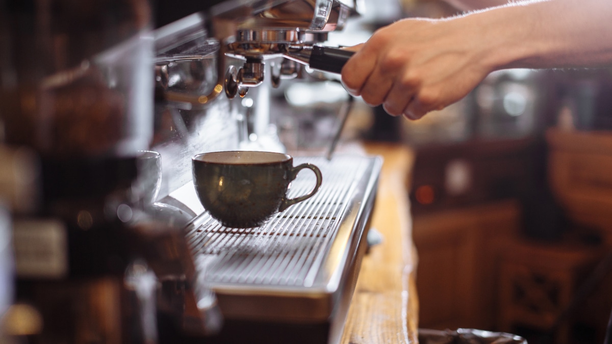 Кофе как роскошь: кафе и ресторанам в России не хватает оборудования