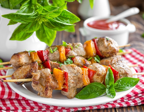 Врач рассказал, как выбрать лучшее нежирное мясо для шашлыка Врач рассказал, как выбрать лучшее нежирное мясо для шашлыка