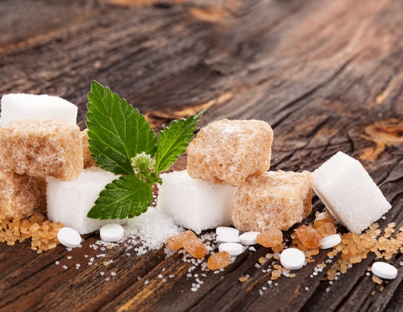 Не сахар: диетолог предупредила об опасности сахарозаменителей