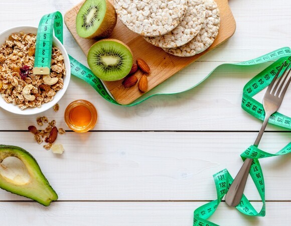 Можно есть после шести? Названы главные ошибки диетологов Можно есть после шести? Названы главные ошибки диетологов