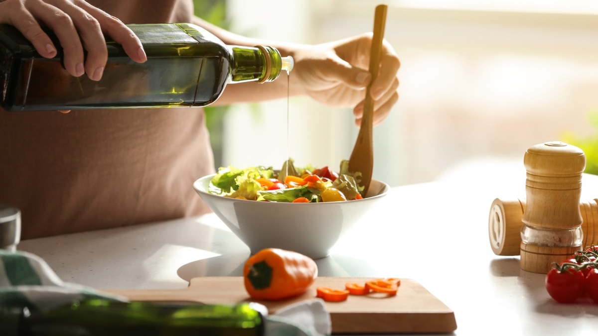 Какие продукты регулируют уровень холестерина? Отвечает эндокринолог