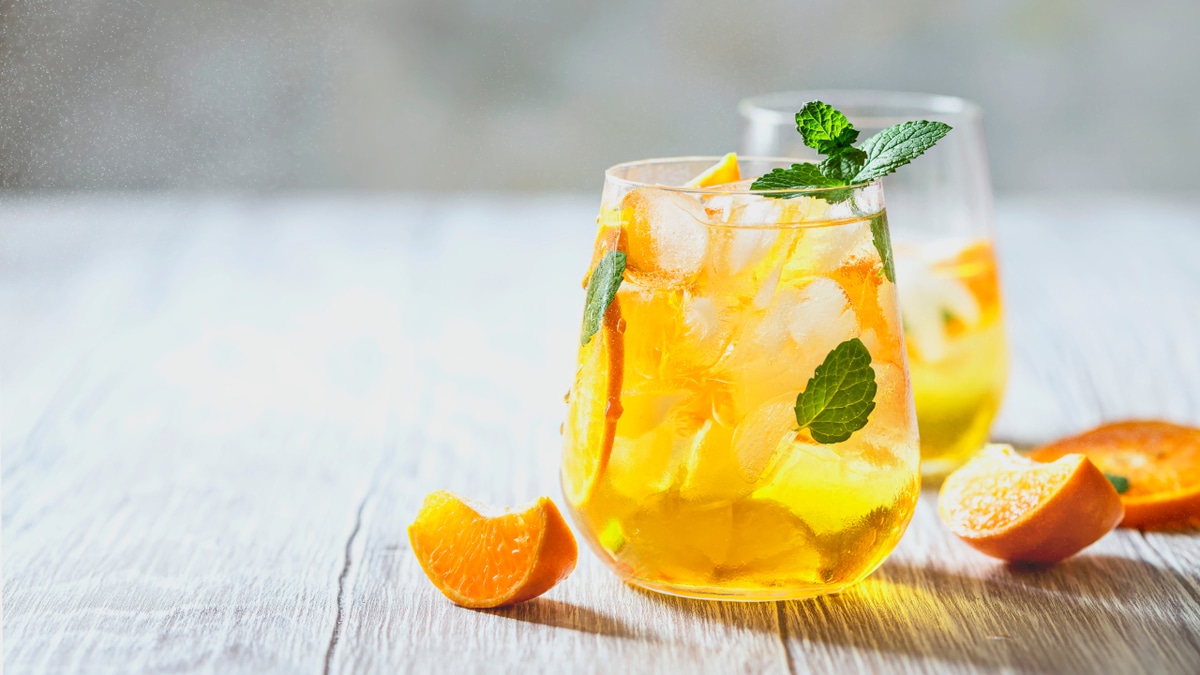 Врач объяснила, что и как пить в жару