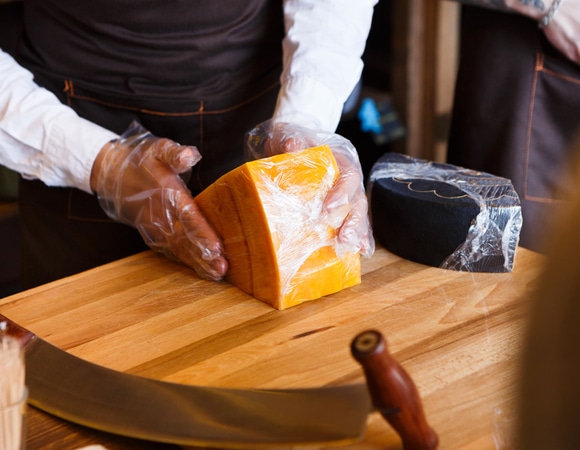 Съедобная пленка поможет дольше хранить продукты, обещают ученые Съедобная пленка поможет дольше хранить продукты, обещают ученые