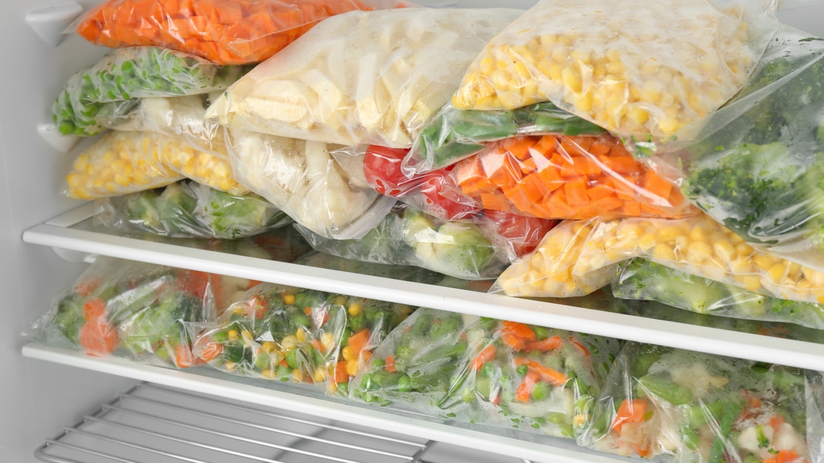 Что будет, если фрукты и овощи обдать кипятком перед заморозкой Что будет, если фрукты и овощи обдать кипятком перед заморозкой