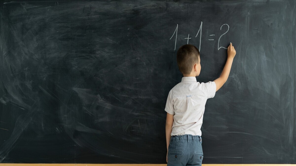 Как подготовить первоклассника к школе: советы врача