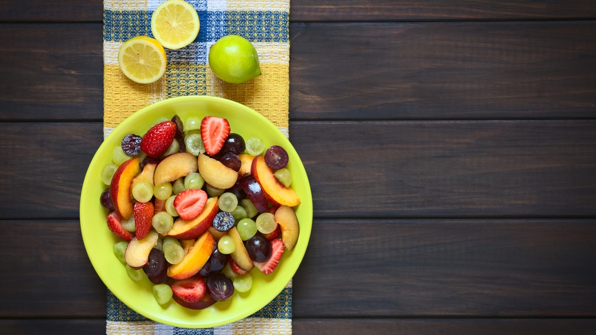 Когда фрукты могут навредить: объясняет врач