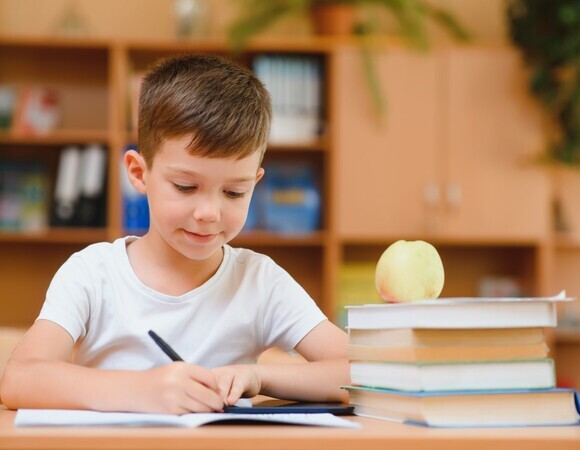 Какие продукты добавить в рацион школьника: советы невролога Какие продукты добавить в рацион школьника: советы невролога