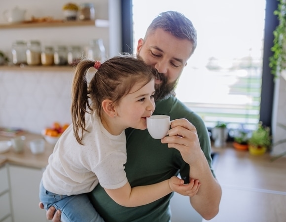 Можно ли детям пить кофе: эксперты рассказали о последствиях Можно ли детям пить кофе: эксперты рассказали о последствиях