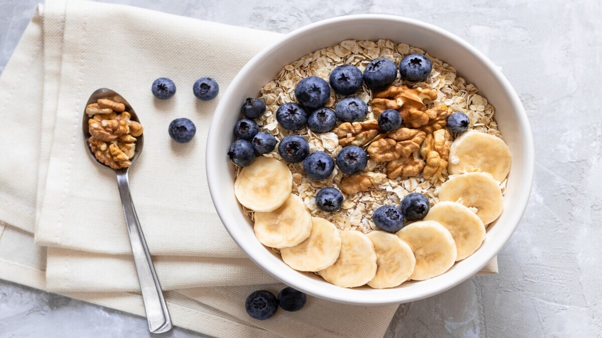 Кому жизненно необходимо есть овсянку? Ответит диетолог