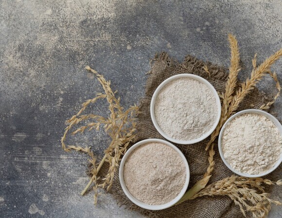 Врач рассказала о наименее вредной муке