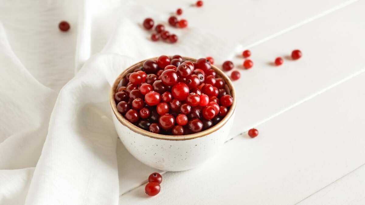 Куприянов день, Журавлиное вече: почему до этого дня боялись рвать клюкву