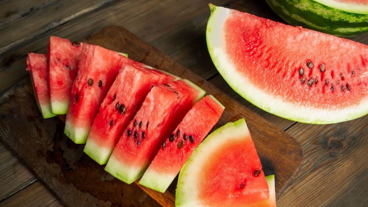 Стало известно, какой яд содержится в косточках арбуза